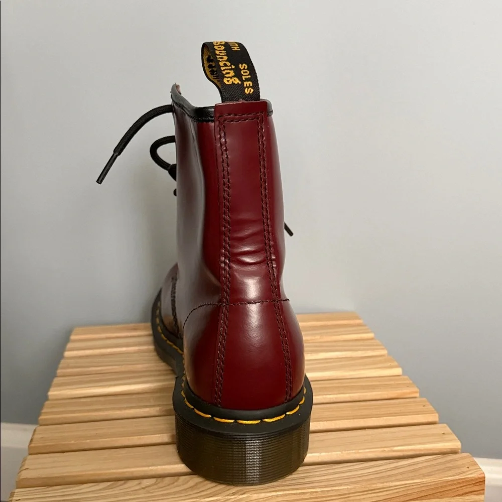 Dr. Martens Cherry Red Smooth Leather 1460 Boot Size US L 7 US M 6 - Picture 7 of 16